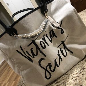 Victoria’s Secret tote bag